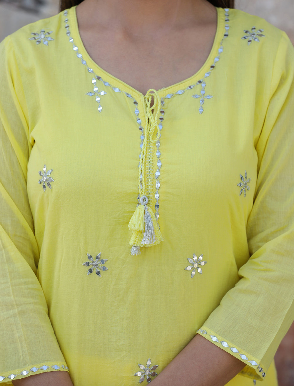 Kaajh Woman's Yellow Mirror Embellished Cotton Kurta Pant And Dupatta Set | Grocsy