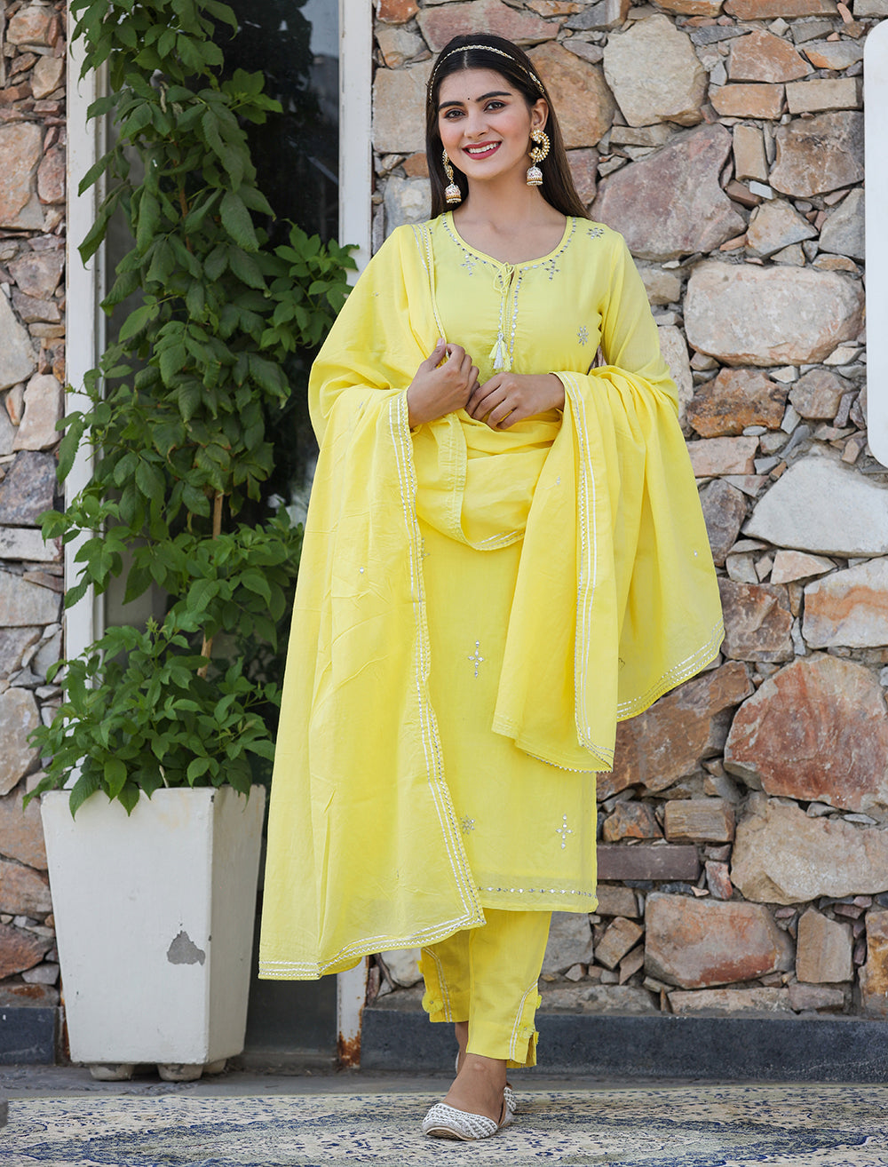 Kaajh Woman's Yellow Mirror Embellished Cotton Kurta Pant And Dupatta Set | Grocsy