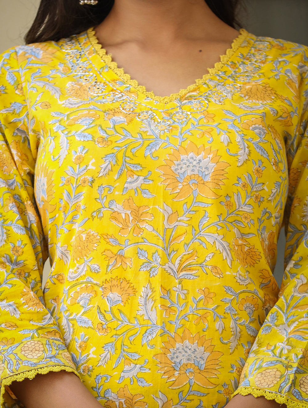 Kaajh Women's Sun Flower Yellow Handblock Cotton Kurta Set With Trouser And Dupatta | Grocsy