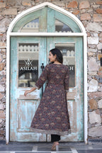Kaajh Women's Navy Blue Printed Cotton Kurta Pant Set | Grocsy