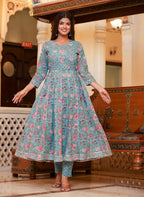 Kaajh Women's Turquoise Floral Print Flared Anarkali Kurta With Pant | Grocsy