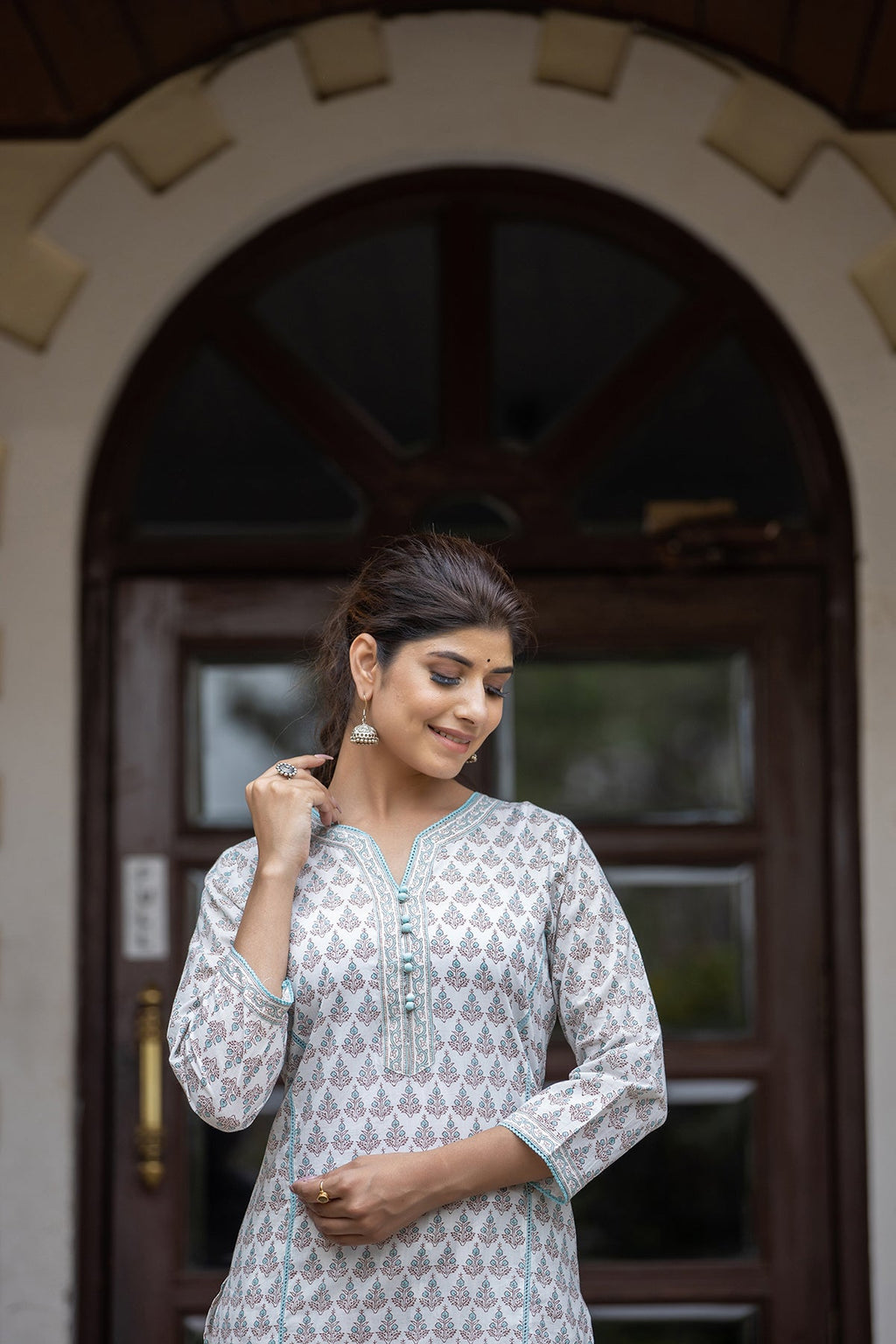 Kaajh Women's White Sea Green Printed Cotton Casual Kurta Pant Set | Grocsy