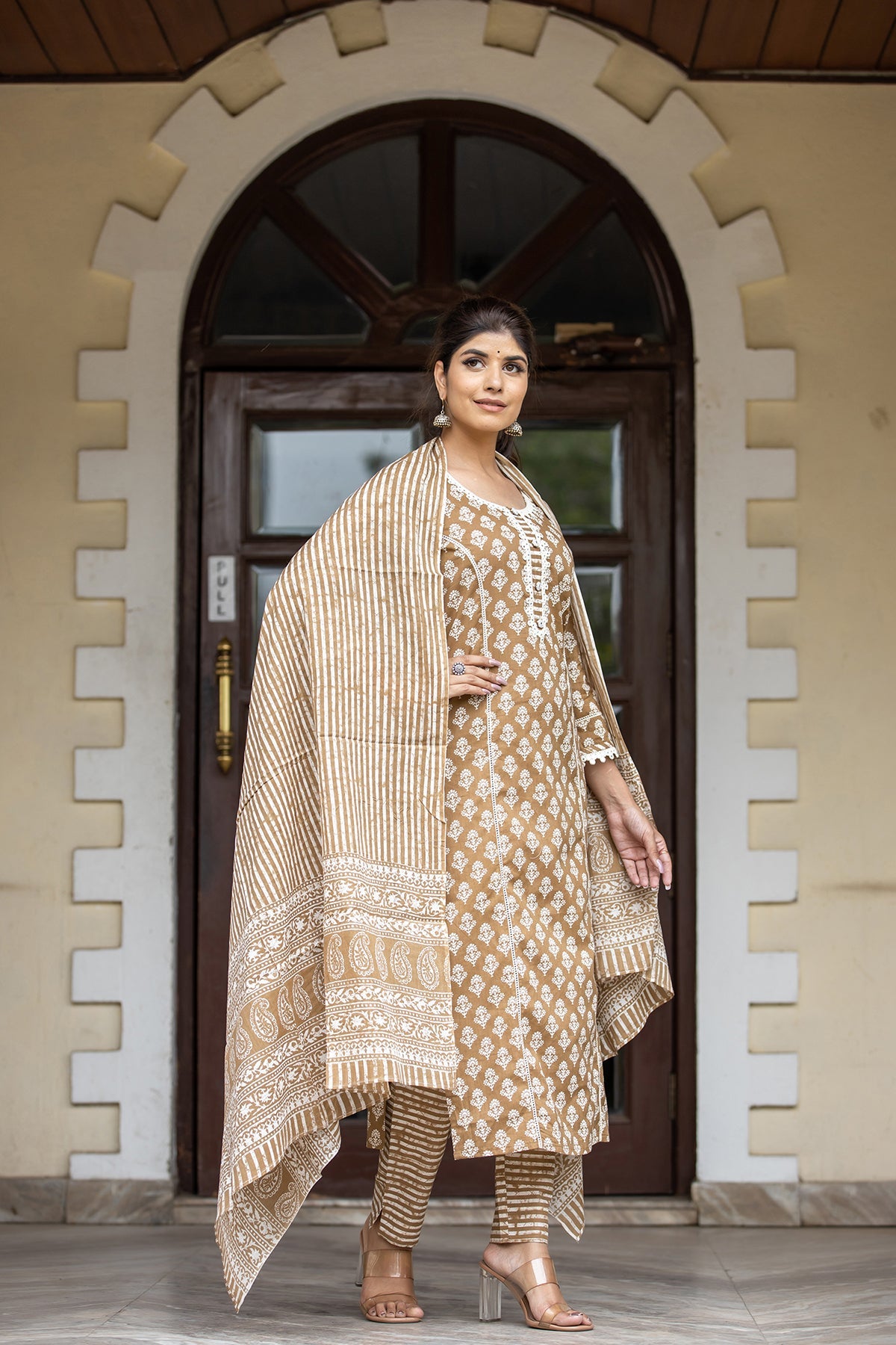 Kaajh Women's Coffee Brown Floral Printed Cotton Kurta Pant Dupatta Set | Grocsy