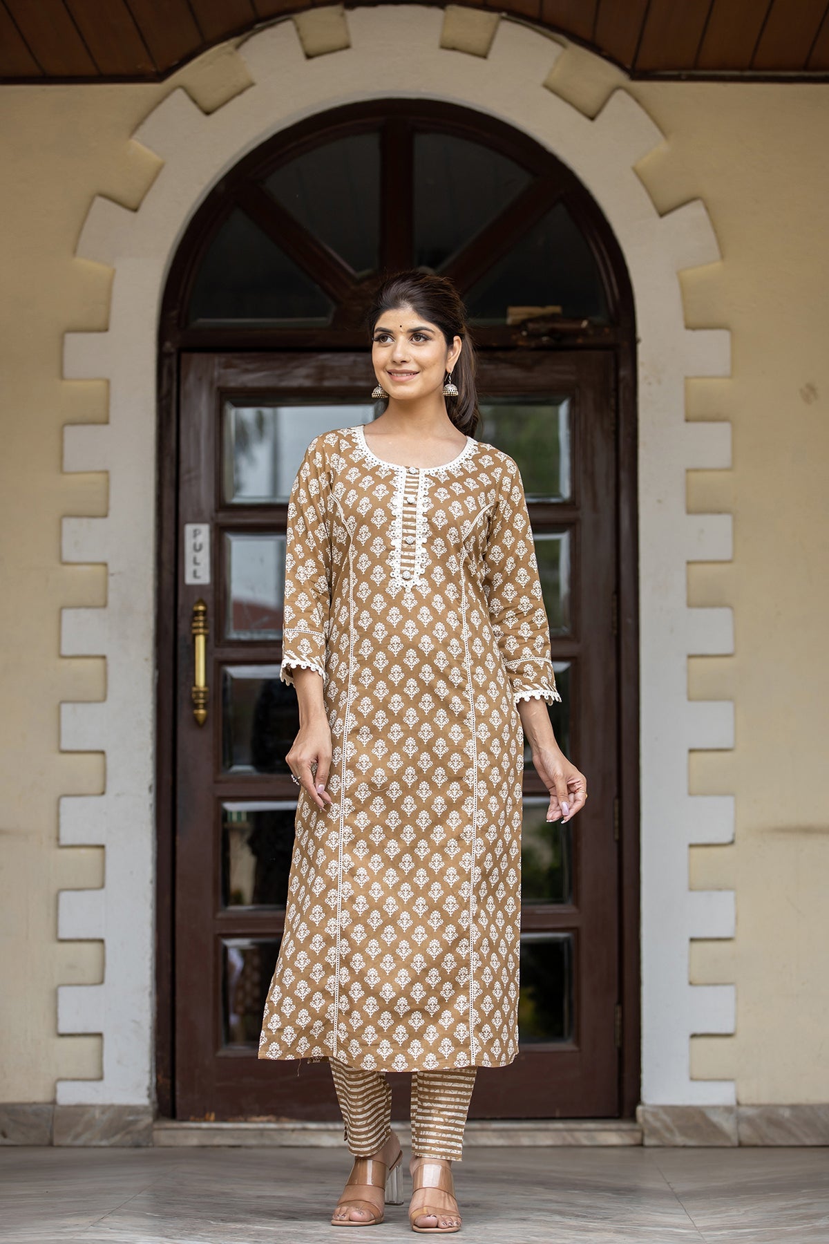 Kaajh Women's Coffee Brown Floral Printed Cotton Kurta Pant Dupatta Set | Grocsy