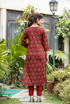 Kaajh Women's Maroon Floral Printed Cotton Kurta Pant Set | Grocsy