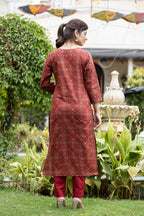 Kaajh Women's Maroon Printed Cotton Kurta Pant Dupatta Set | Grocsy