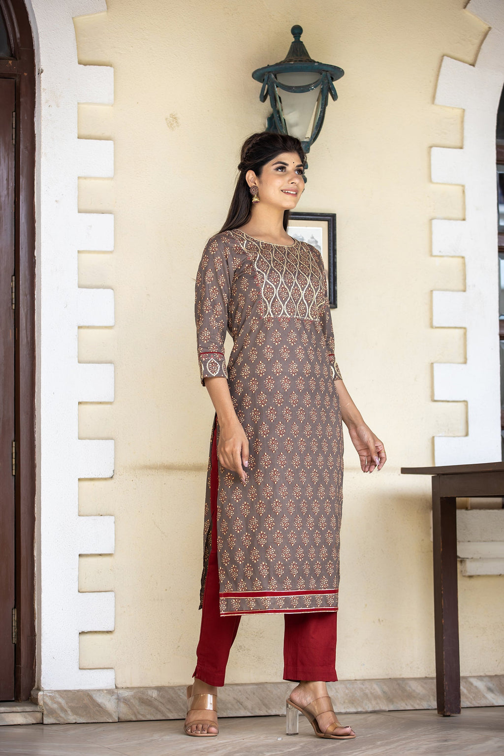 Kaajh Women's Brown Bagru Print Kurta Pant Set | Grocsy