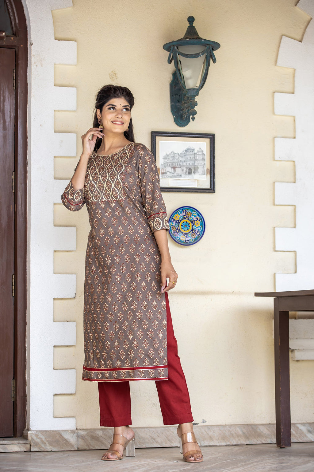 Kaajh Women's Brown Bagru Print Kurta Pant Set | Grocsy