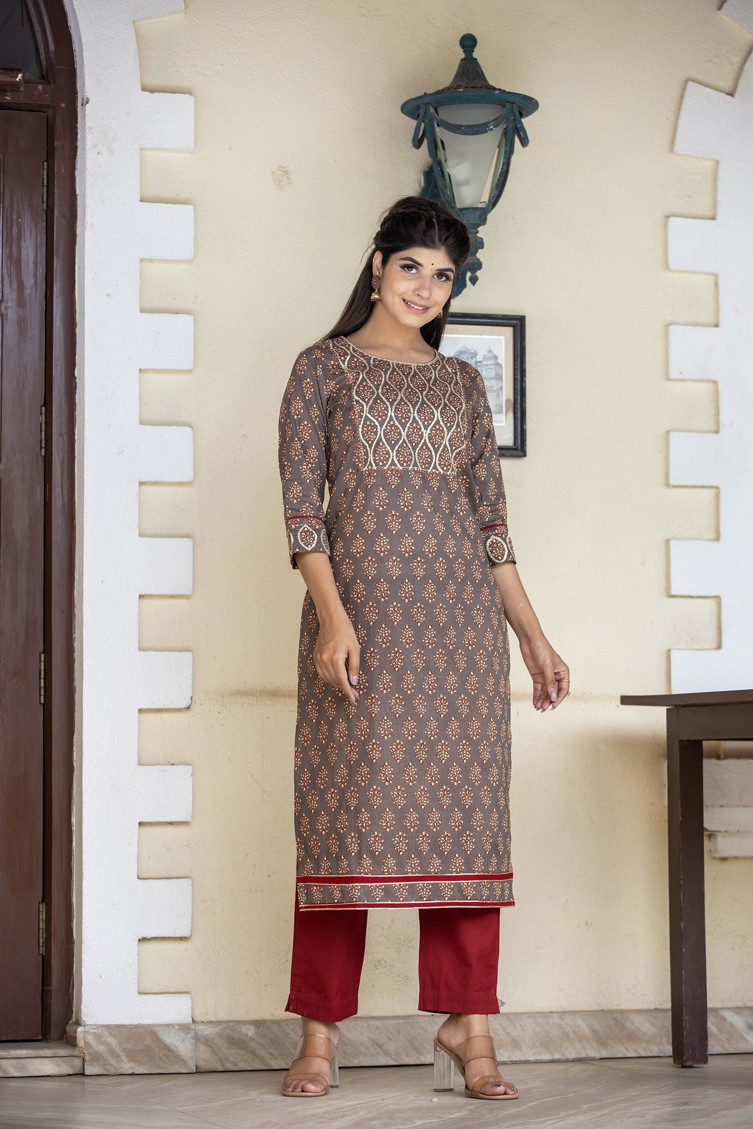 Kaajh Women's Brown Bagru Print Kurta Pant Set | Grocsy