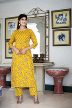 Kaajh Women's Yellow Floral Print Kurta Pant Set | Grocsy