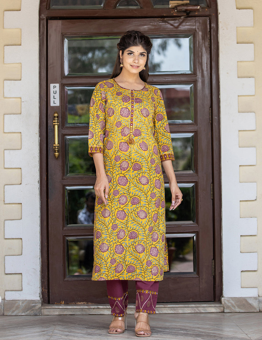 Kaajh Women's Yellow Purple Cotton Kurta Pant Set | Grocsy