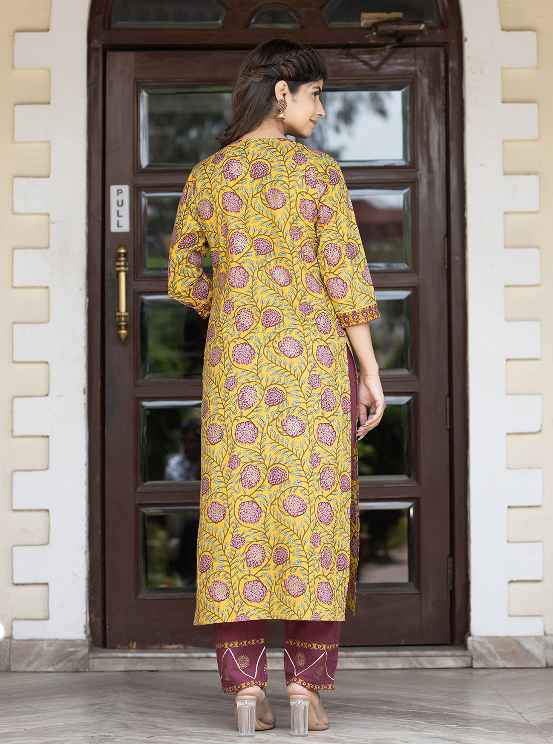 Kaajh Women's Yellow Purple Cotton Kurta Pant Set | Grocsy