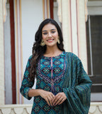 Kaajh Women's Green Ethnic Print Cotton Kurta Set With Pant And Dupatta | Grocsy