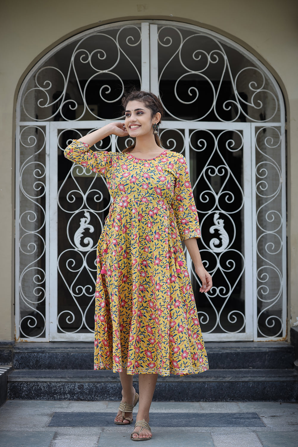 Kaajh Women's Yellow Floral Printed Cotton Ethnic Dress | Grocsy