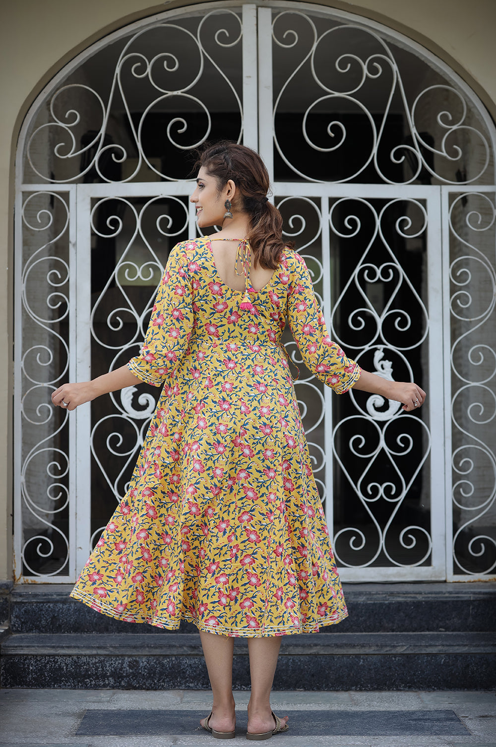 Kaajh Women's Yellow Floral Printed Cotton Ethnic Dress | Grocsy