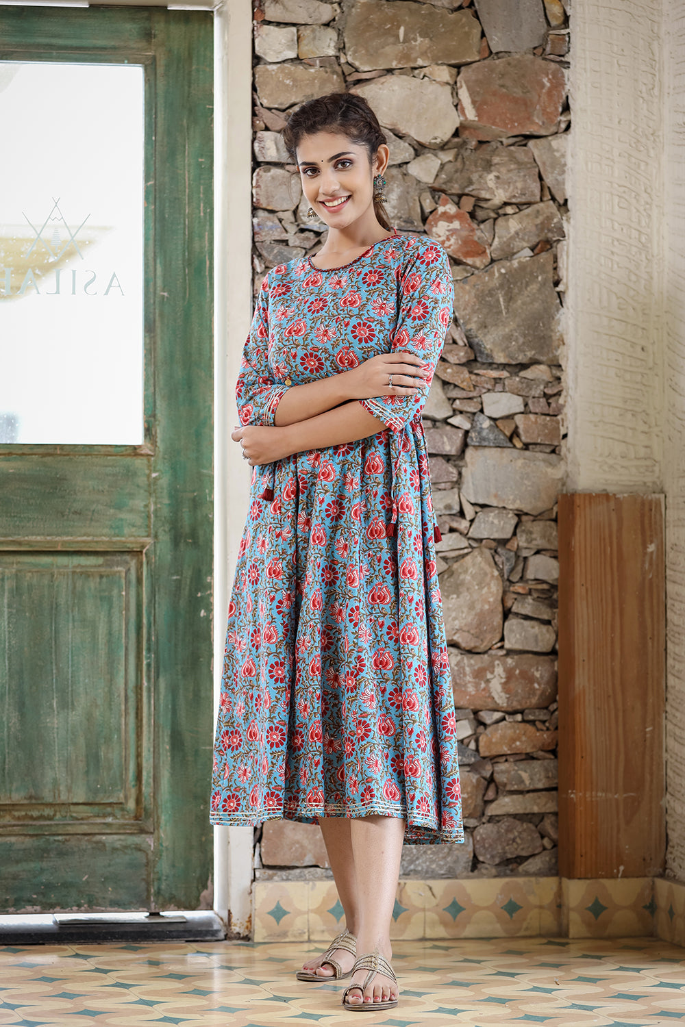 Kaajh Women's Blue Red Floral Printed Cotton Ethnic Dress | Grocsy