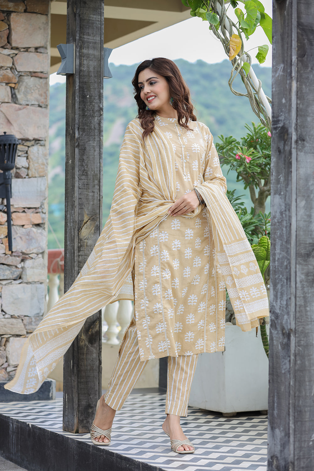 Kaajh Women's Light Brown Floral Printed Suit Set | Grocsy