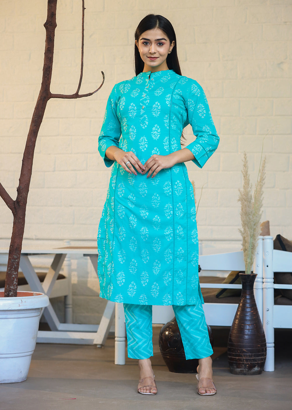 Kaajh Woman's Turqouise Green Block Print Cotton Kurta Pant Set With Dupatta | Grocsy