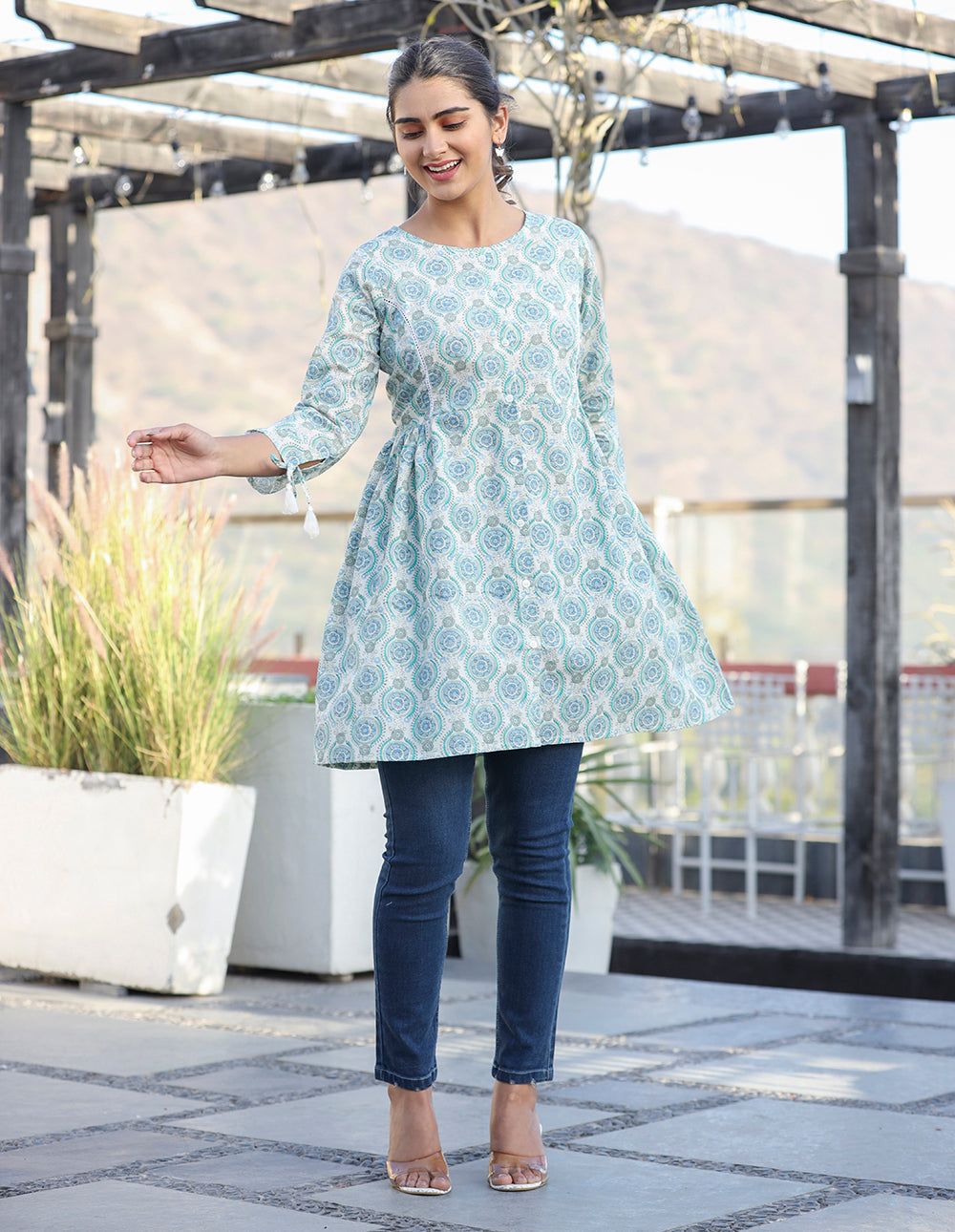 Kaajh Off White Green Printed Shirt Style Cotton Tunic | Grocsy