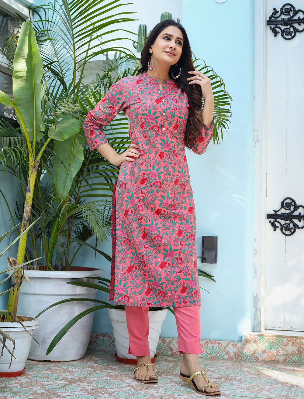 Kaajh Woman's Pink Floral Print Cotton Kurta Pant Set | Grocsy