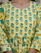 Kaajh Women's Yellow Floral Print Side Slit Cotton Kurta Pant Set | Grocsy