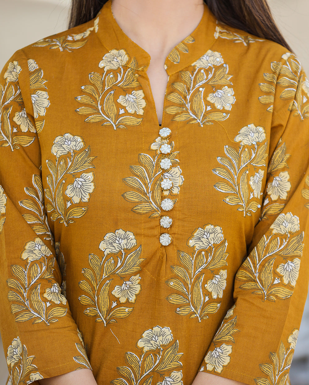 Kaajh Women's Mustard Floral Print Cotton Kurta Pant Set | Grocsy