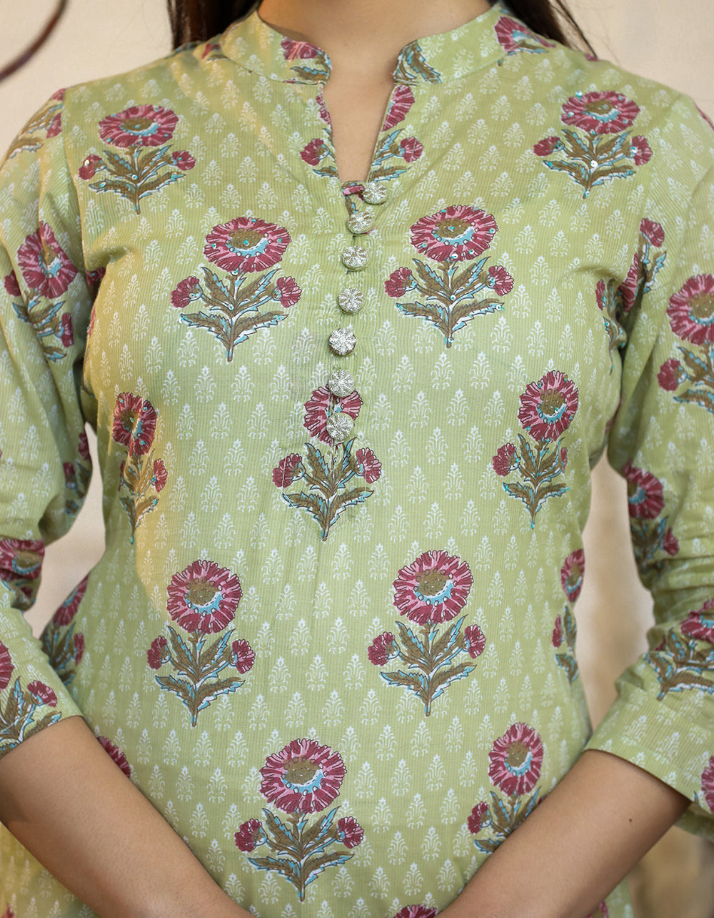 Kaajh Woman's Green Floral Print Cotton Casual Kurta | Grocsy