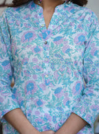 Kaajh Woman's Sky Blue Floral Print Cotton Casual Kurta | Grocsy