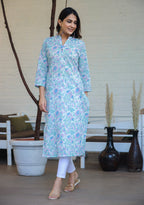 Kaajh Woman's Sky Blue Floral Print Cotton Casual Kurta | Grocsy