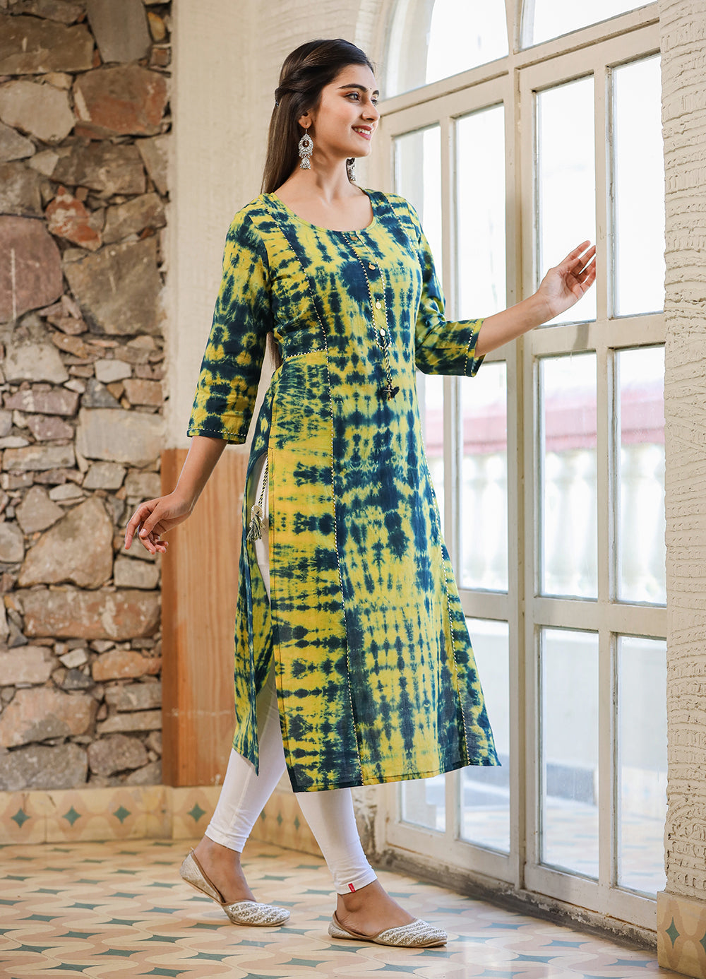 Kaajh Women's Green Shibori Tie Dye Cotton Casual Kurta | Grocsy