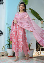 Kaajh Woman's Pink Floral Print Cotton Kurta Pant With Dupatta Set | Grocsy