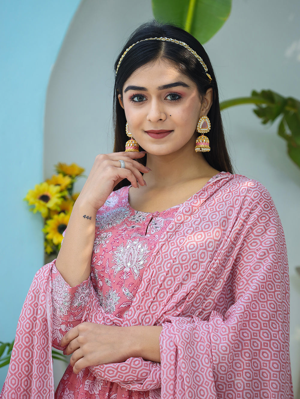 Kaajh Woman's Pink Floral Print Cotton Kurta Pant With Dupatta Set | Grocsy