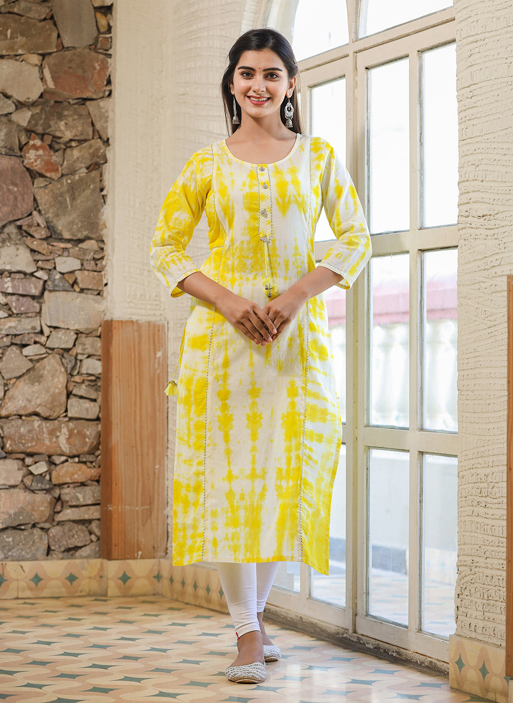 Kaajh Women's Yellow Shibori Tie Dye Cotton Casual Kurta | Grocsy