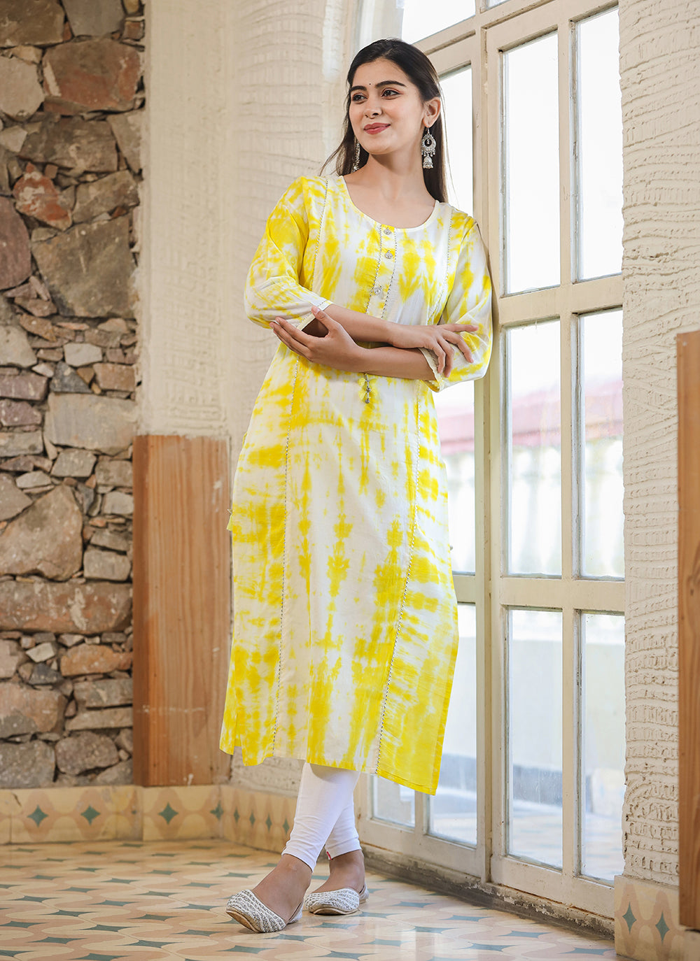 Kaajh Women's Yellow Shibori Tie Dye Cotton Casual Kurta | Grocsy