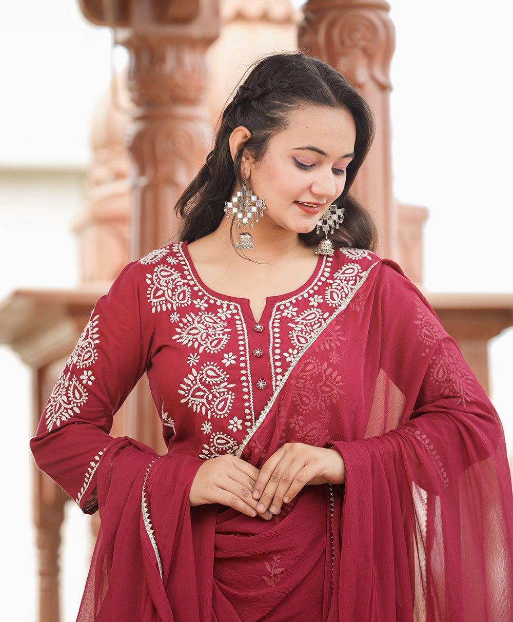 Kaajh Women's Wine Red Lucknow Chikankari Cotton Kurta Set With Dupatta | Grocsy
