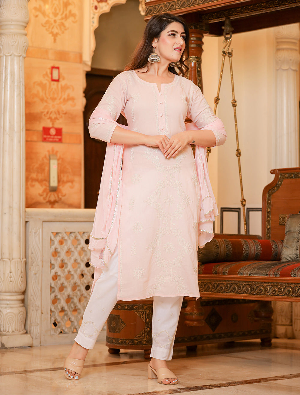 Kaajh Women's Peach Lucknow Chikankari Suit Set | Grocsy