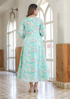 Kaajh Green Embroidered Cotton A-Line Kurta | Grocsy