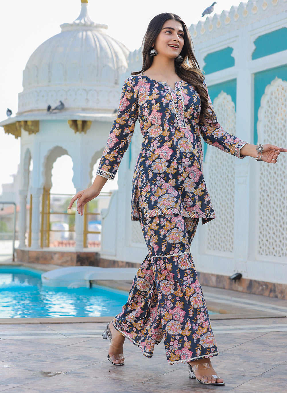 Kaajh Women's Grey Floral Printed Kurta With Sharara | Grocsy