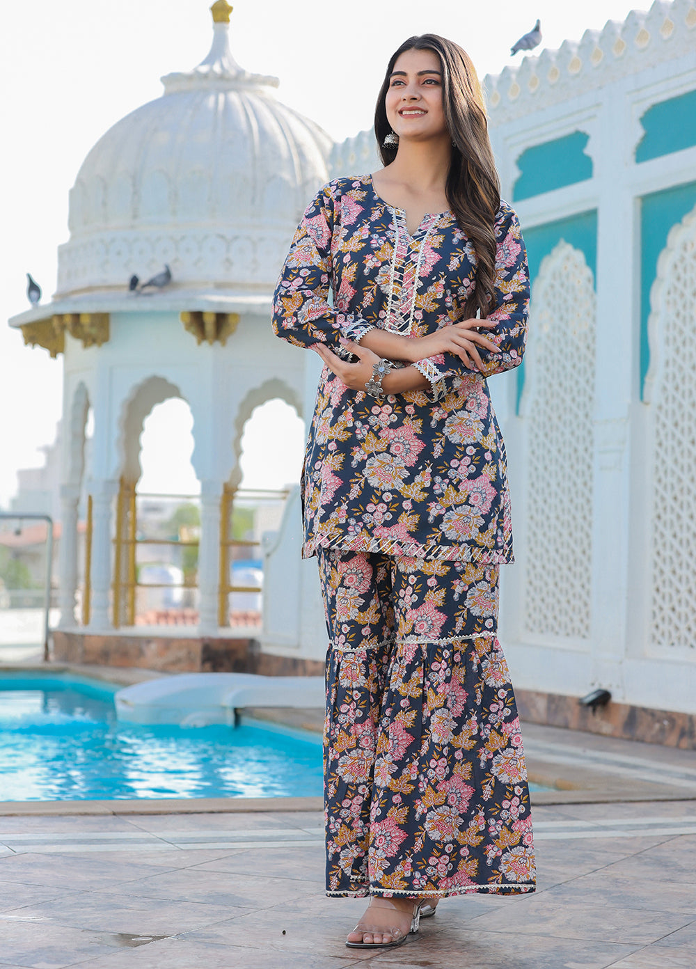 Kaajh Women's Grey Floral Printed Kurta With Sharara | Grocsy