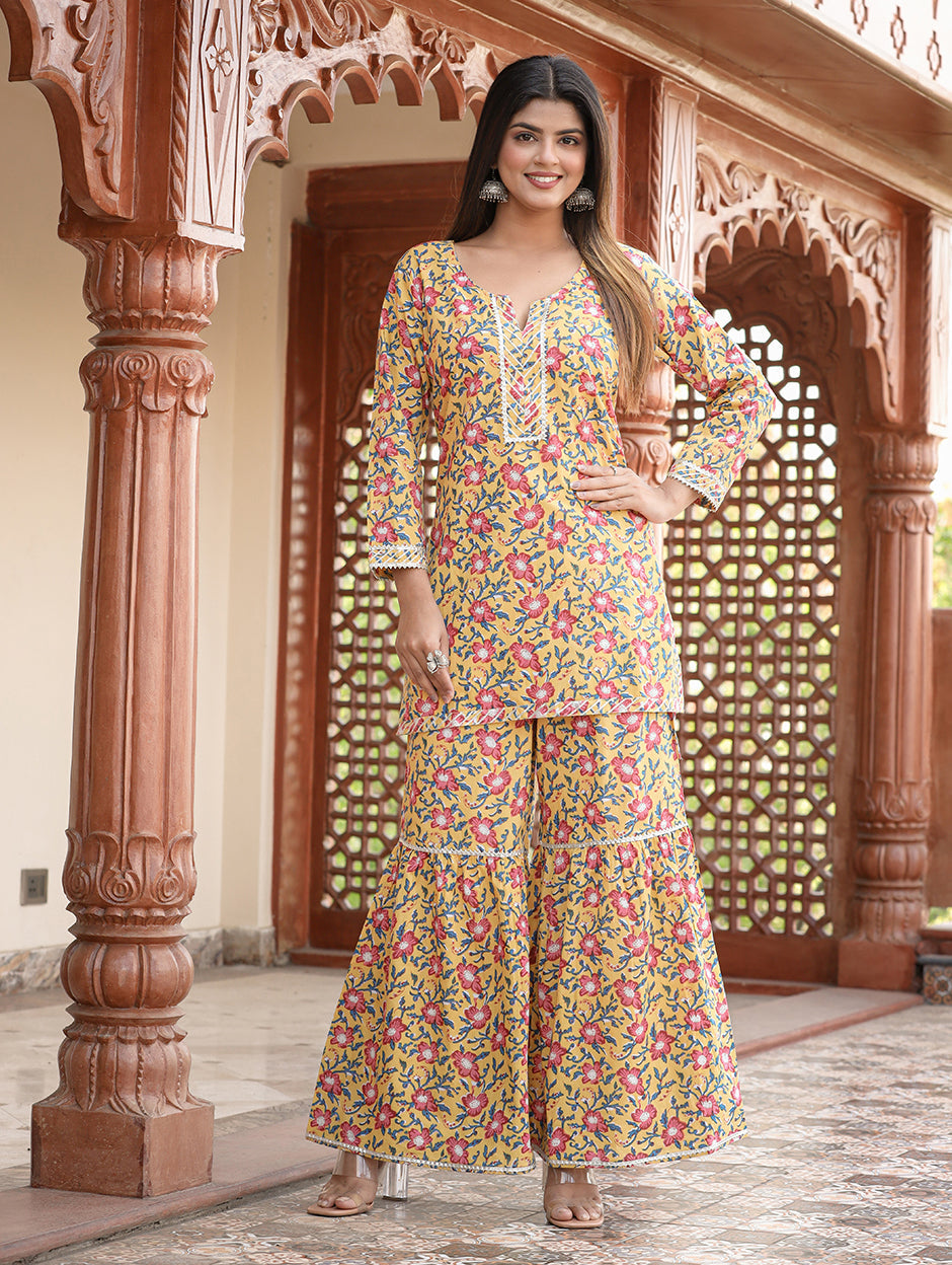 Kaajh Women's Yellow Floral Printed Kurta With Sharara | Grocsy
