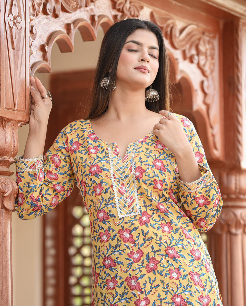 Kaajh Women's Yellow Floral Printed Kurta With Sharara | Grocsy