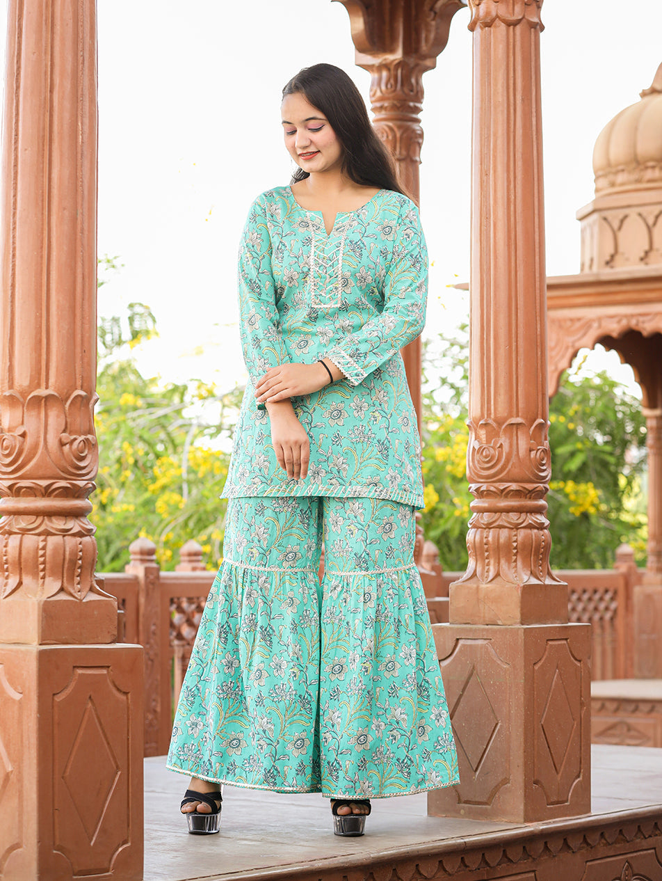 Kaajh Women's Green Floral Printed Kurta With Sharara | Grocsy