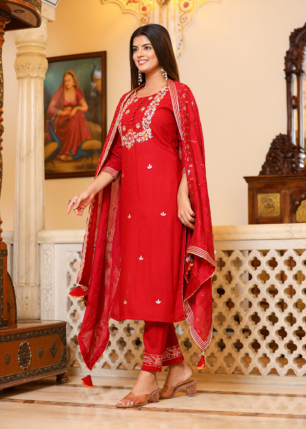 Kaajh Women's Red Rayon Embroidered Kurta Pant Set With Dupatta | Grocsy