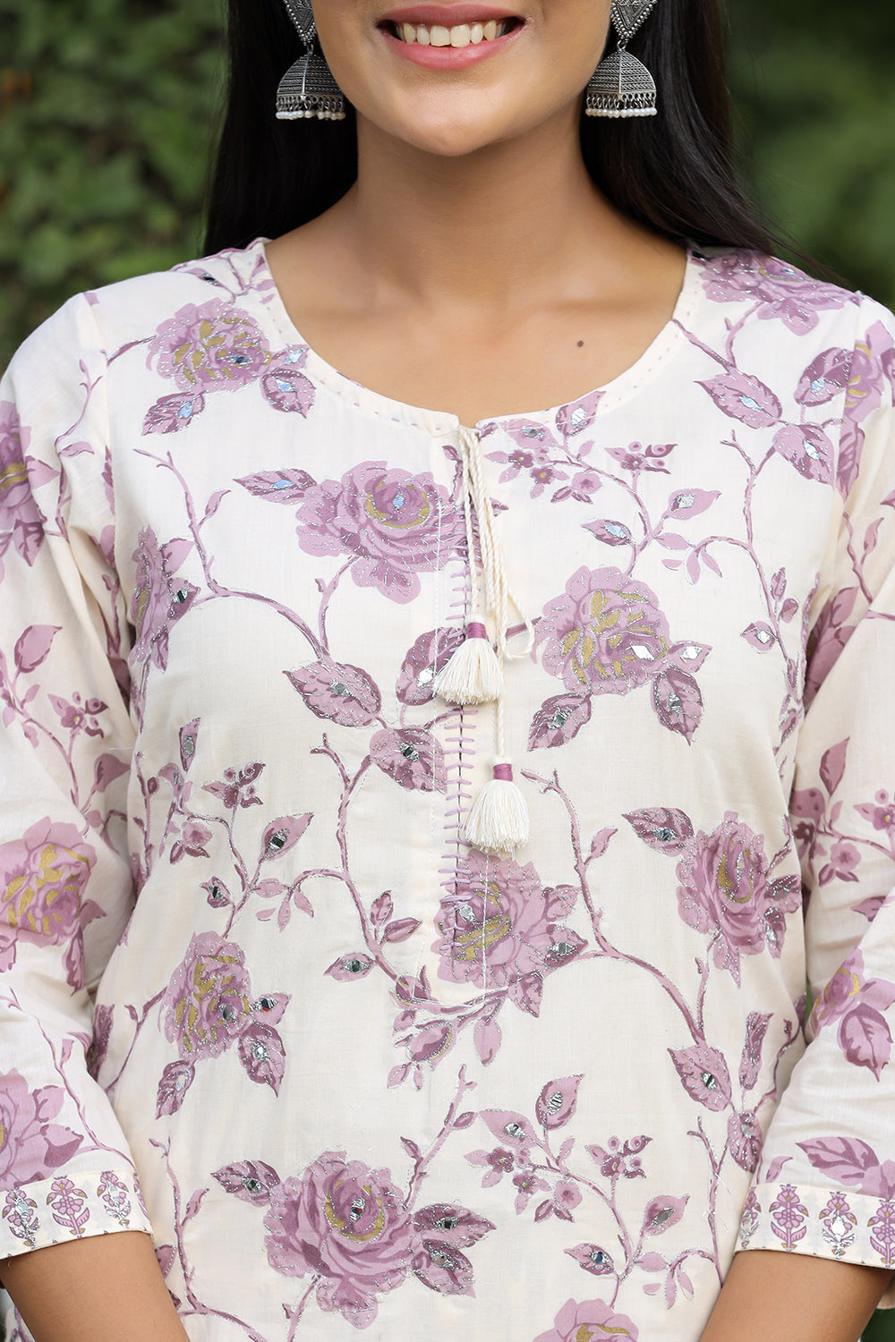 Kaajh Women's Light Purple Floral Print Cotton Kurta Pant Set With Dupatta | Grocsy