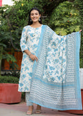 Kaajh Women's Sky Blue Floral Print Cotton Kurta Pant Set With Dupatta | Grocsy