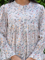 Kaajh Women's White Printed Cotton Top | Grocsy