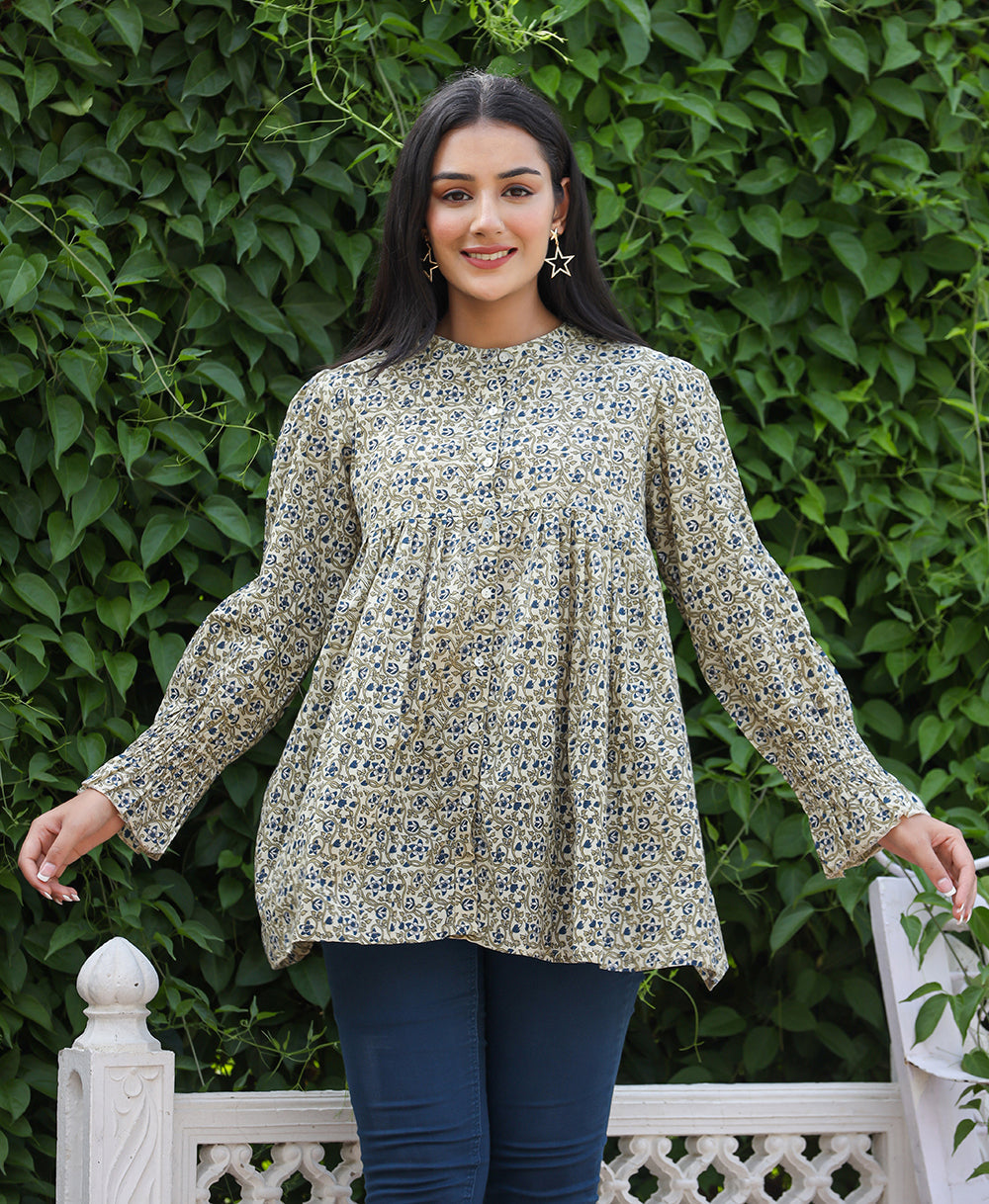 Kaajh Women's Green Printed Cotton Top | Grocsy