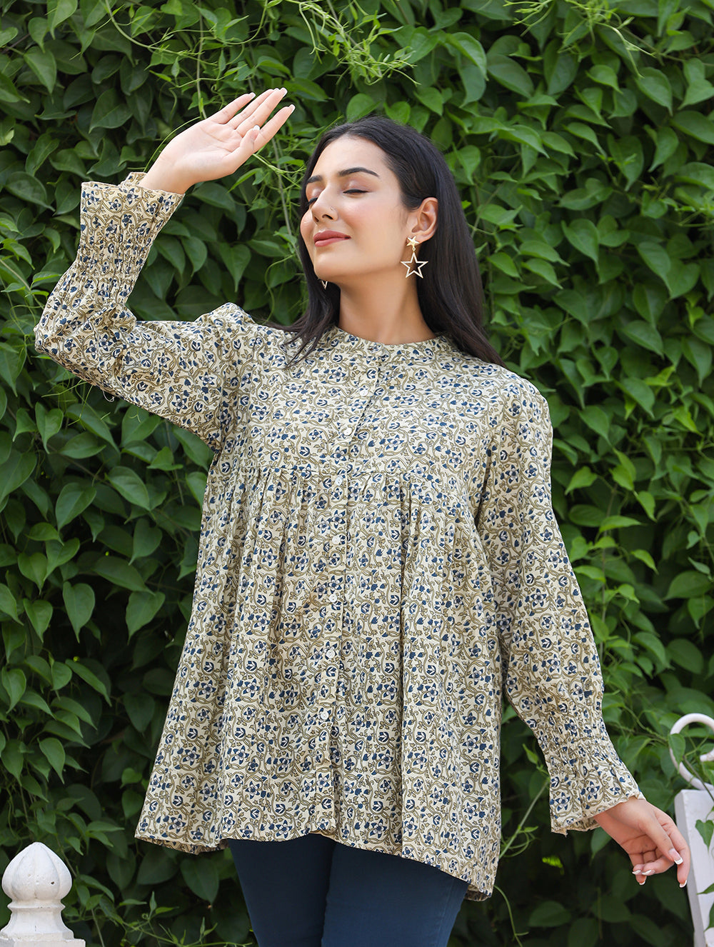 Kaajh Women's Green Printed Cotton Top | Grocsy