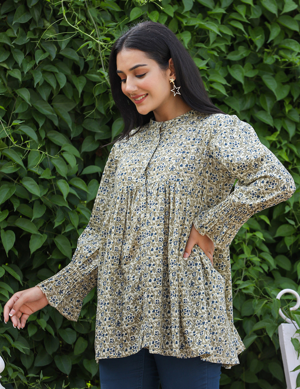 Kaajh Women's Green Printed Cotton Top | Grocsy