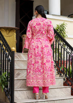 Kaajh Women's Pink Floral Print Cotton Kurta Set | Grocsy